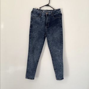 high waisted jeans skinny